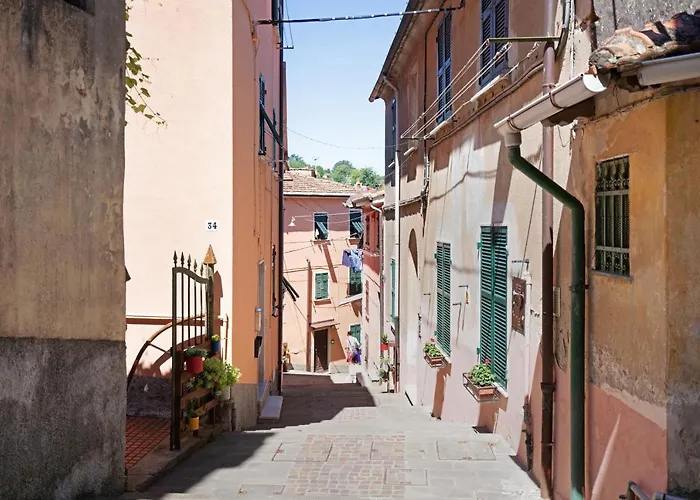 Hemingway's Shelter Semesterbostad